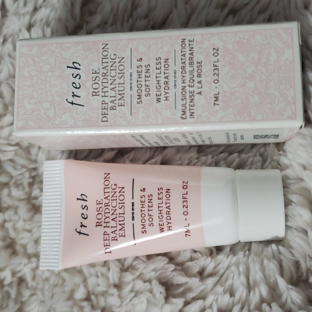 NEW! DELUXE FRESH ROSE DEEP HYDRATION BALANCING EMULSION.